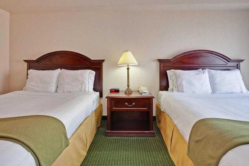 Quality Inn & Suites 5585 Ambler Drive Mississauga Ontario Quarto foto