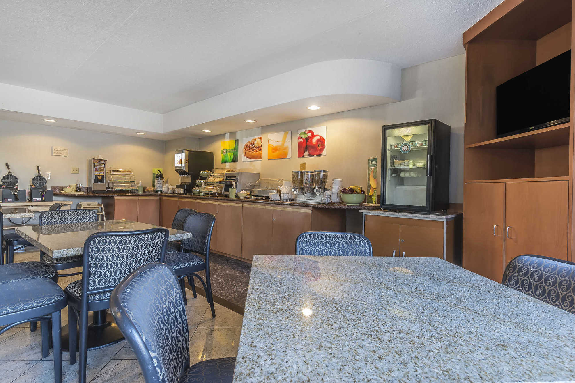 Quality Inn & Suites 5585 Ambler Drive Mississauga Ontario Instalações foto